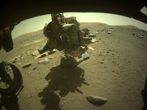 Марсоход NASA Perseverance получил свой первый образец марсианской породы