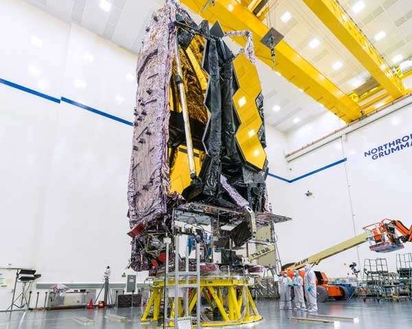 НАСА готовит космический телескоп Джеймса Уэбба к запуску 18 декабря