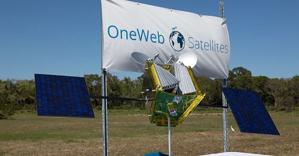 Новая партия спутников OneWeb прибыла в Россию