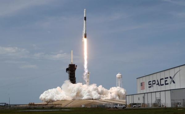 Суд США раскрыл суть претензии Blue Origin к SpaceX