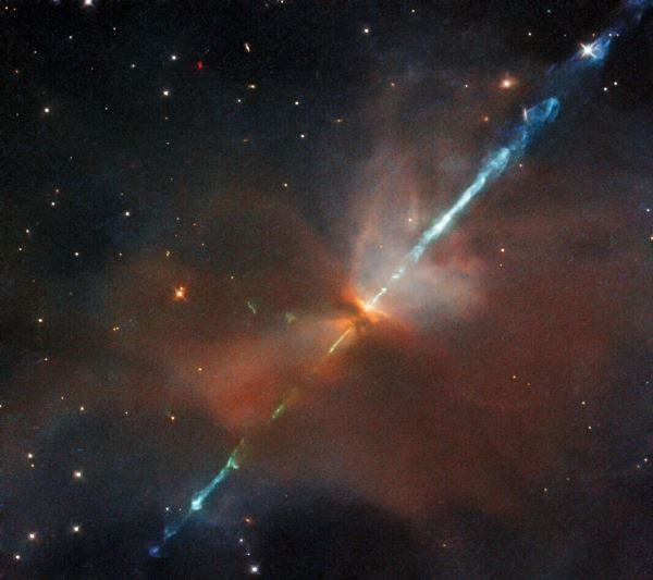 Высокоскоростные джеты со стороны звезды запечатлены обсерваторией Hubble